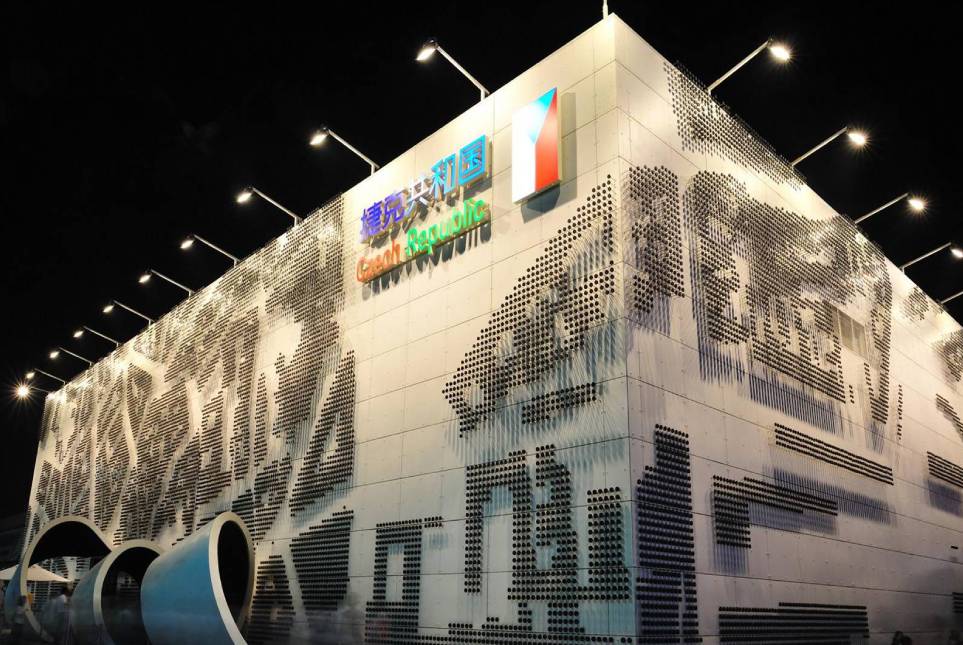 建筑展廳設(shè)計：空間與模型的展示